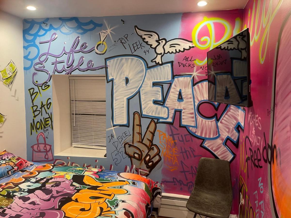 Art Deco Graffiti Suite Филаделфия Екстериор снимка
