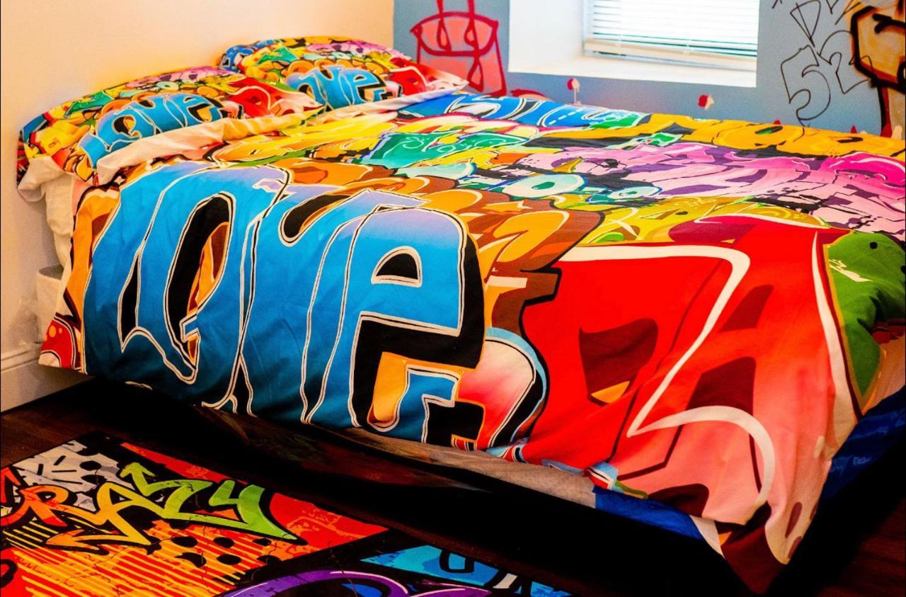 Art Deco Graffiti Suite Филаделфия Екстериор снимка